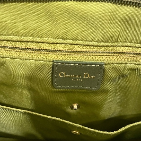 Christian Dior Rare Ostrich Saddle Green Bowler Bag - Picture 14 of 16